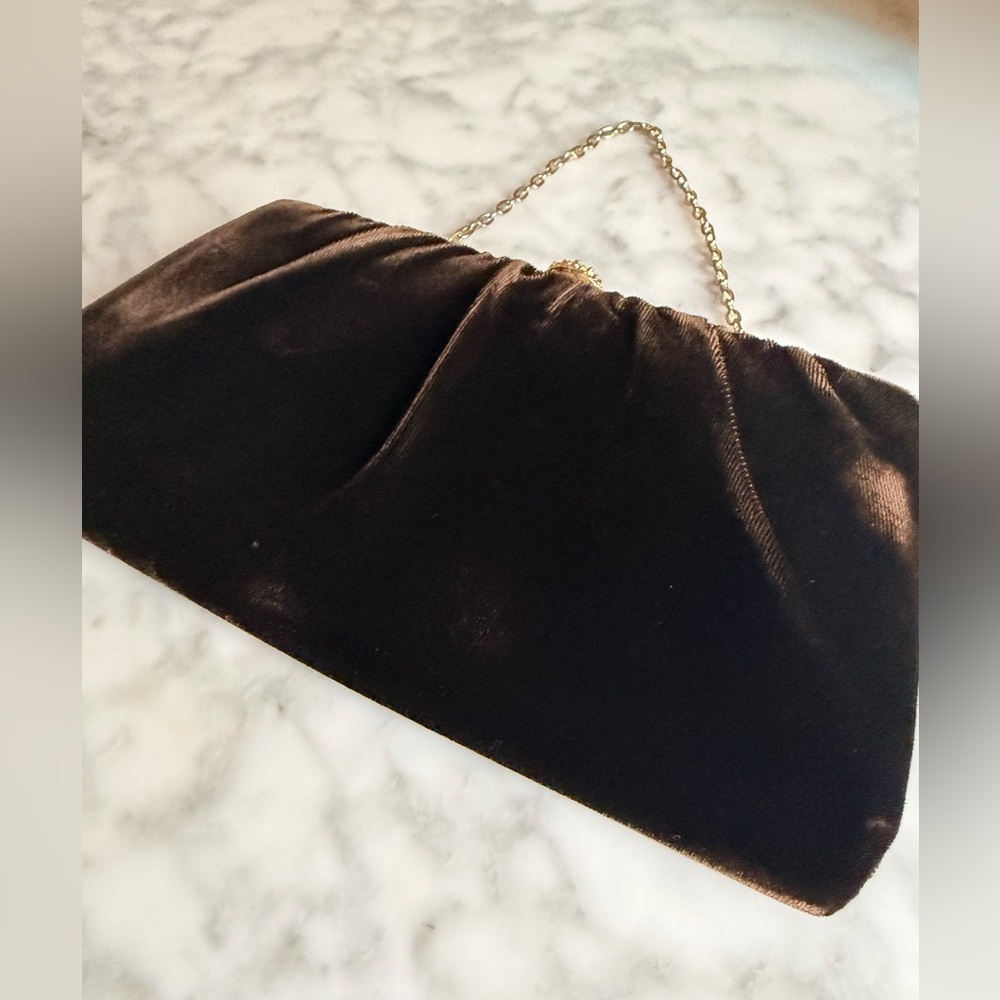 Elegant Vintage Chocolate Brown Velvet Evening Clutch with Gold Chain Dainty - Picture 5 of 7